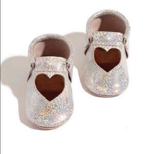 NIB Freshly Picked moccasin